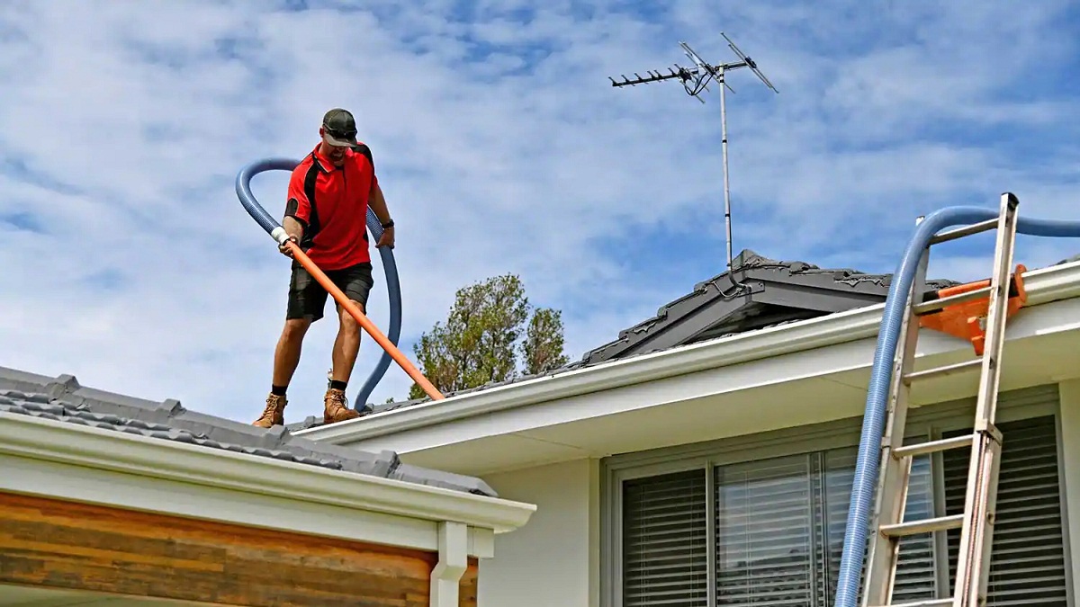 Cost of Gutter Cleaning Buffalo NY